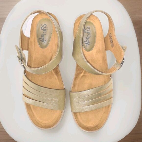 Eurosoft by Sofft Leary Comfortable Brown & gold Sandals Size 8.5 Medium - Picture 1 of 7